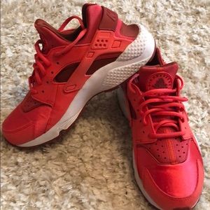 Nike Shoes - Women’s Nike Huarache Nike Shoes - Women’s Nike Huarache